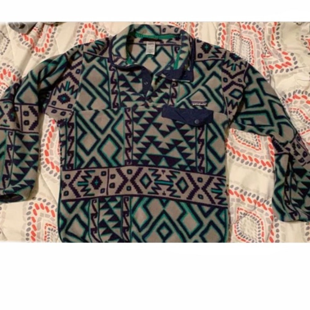 Patterned Patagonia Pullover